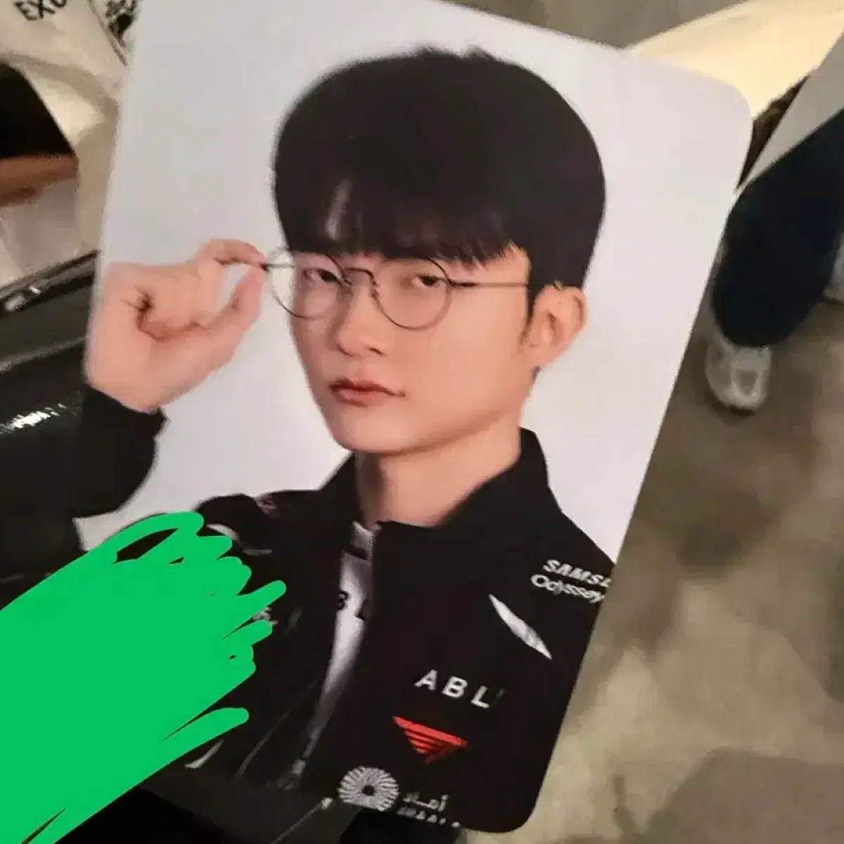thumbnail-0